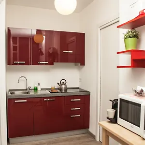 Apartment Domina Trastevere 2 -, Rome