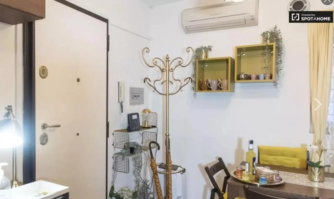 Apartmán Chez Moi - Cinzia Řím 0*,